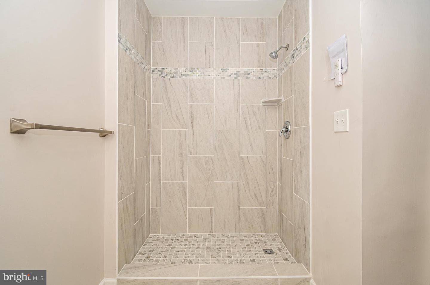 3716 Columbus Drive photo 30