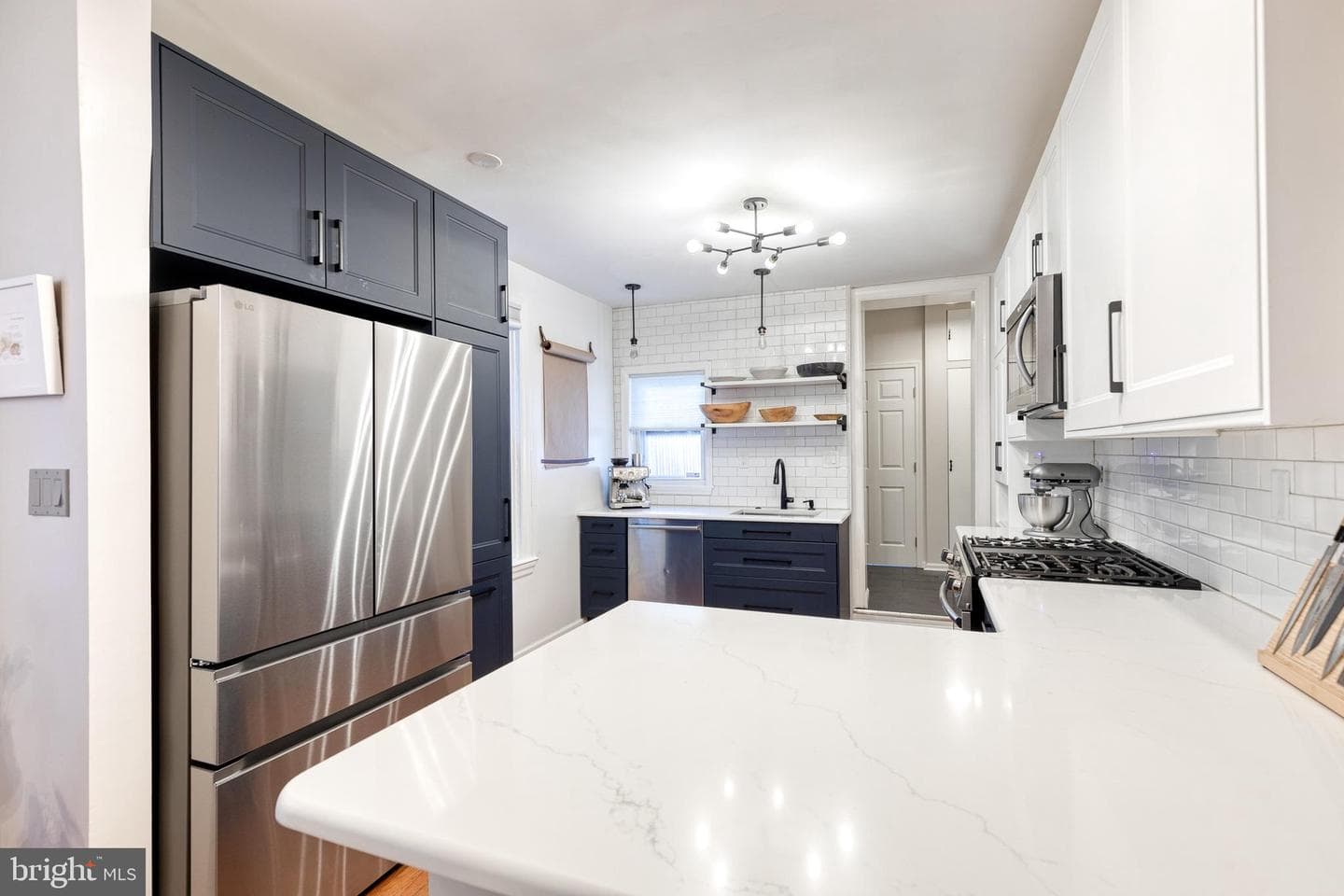 1509 S Charles Street photo 11