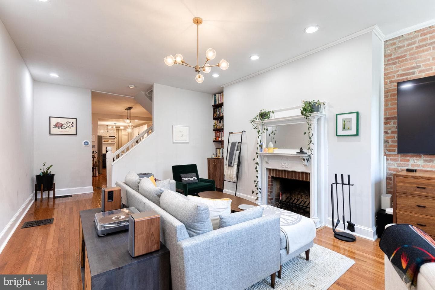 1509 S Charles Street photo 3