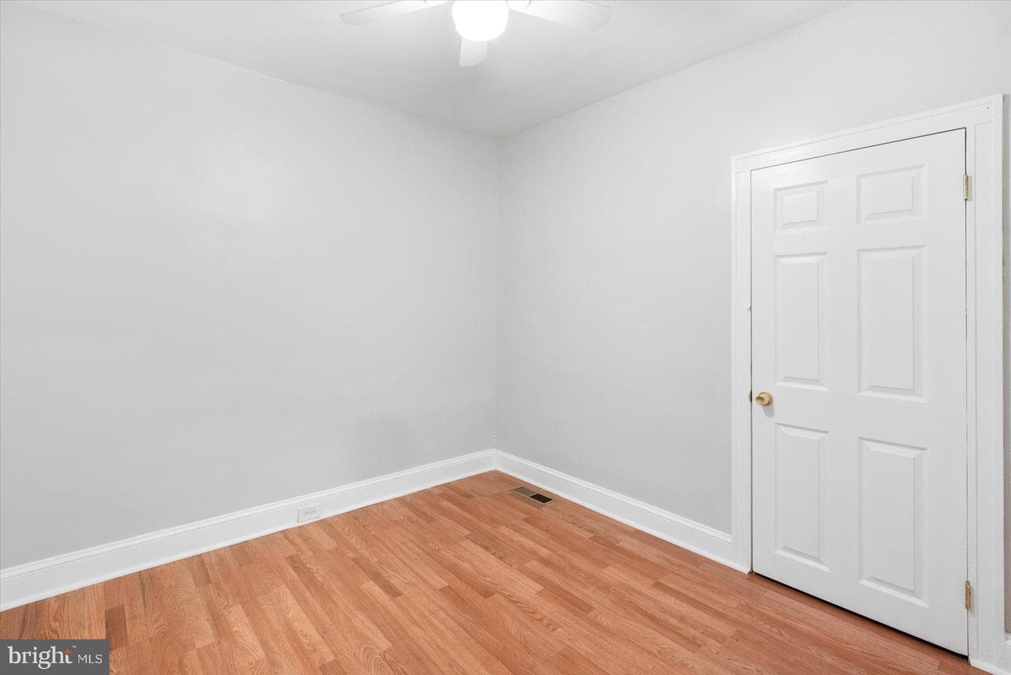 1637 Montpelier Street photo 25
