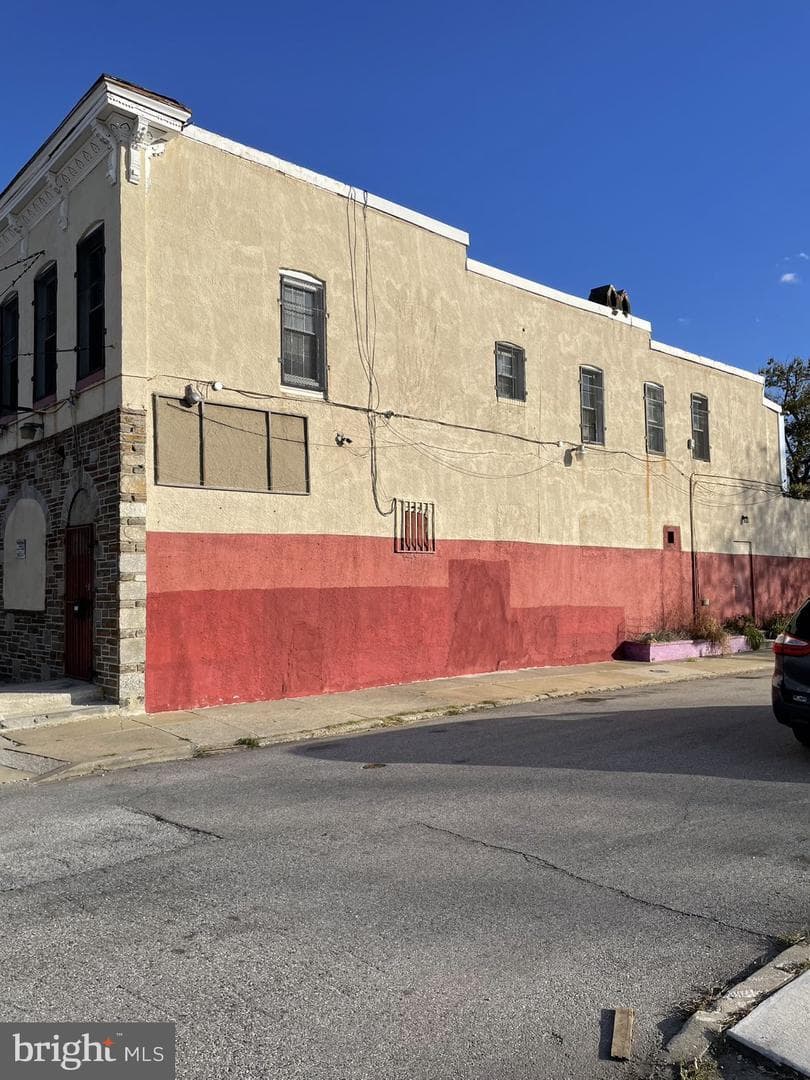 1619 E Federal Street E photo 2