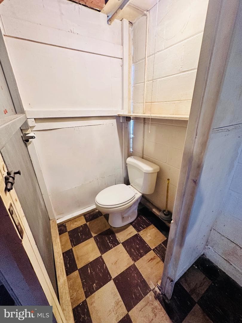 4728 Chatford Avenue photo 26
