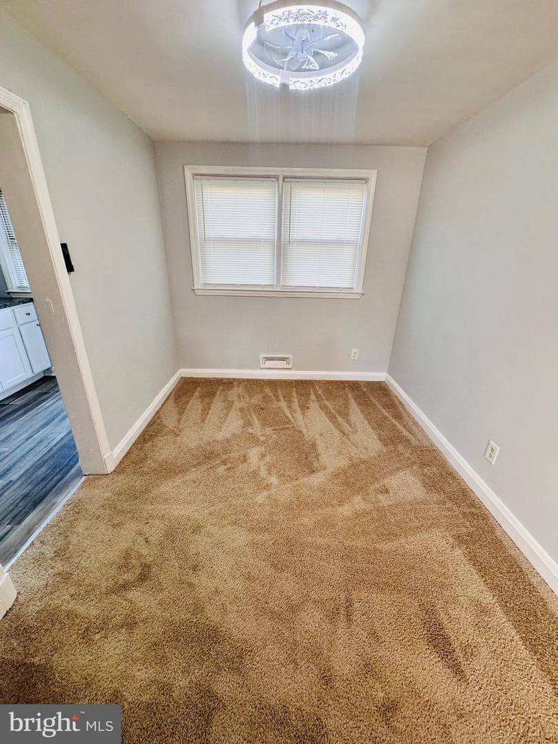 4728 Chatford Avenue photo 7