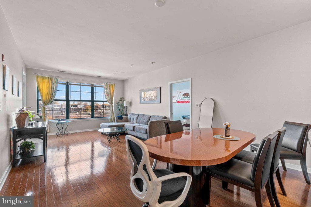 3201 Saint Paul Street #418 photo 8