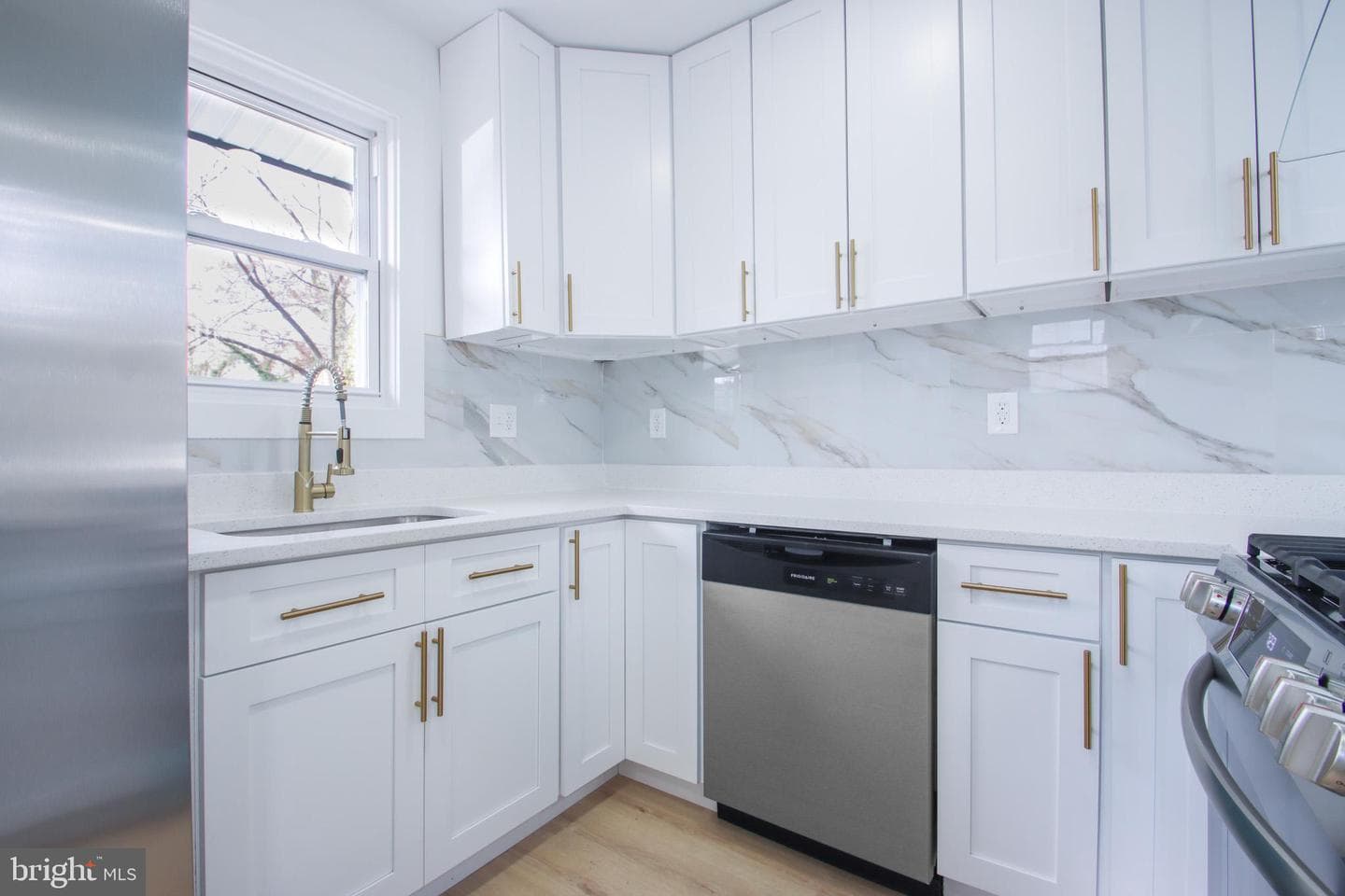 3304 Oakfield Avenue photo 17