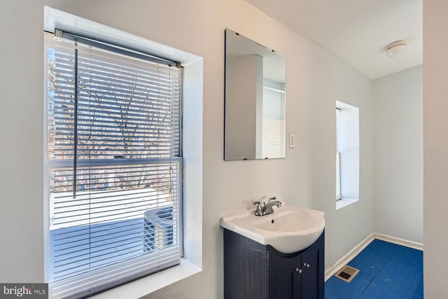 1022 W Lombard Street photo 21