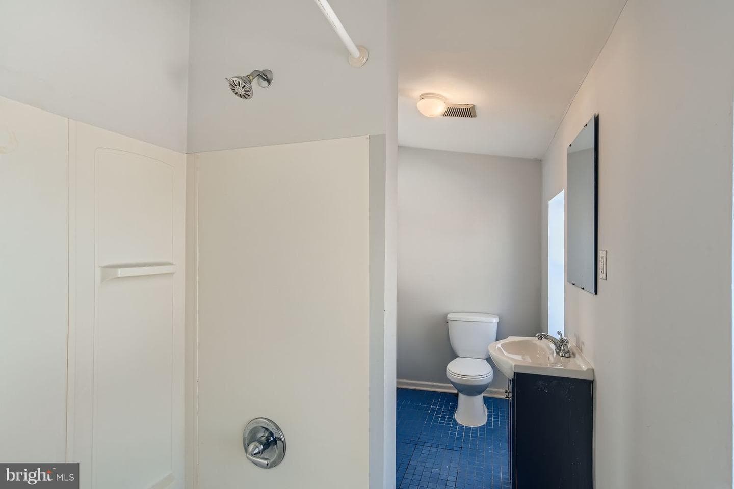 1022 W Lombard Street photo 22