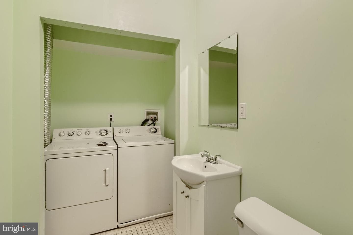 1022 W Lombard Street photo 24