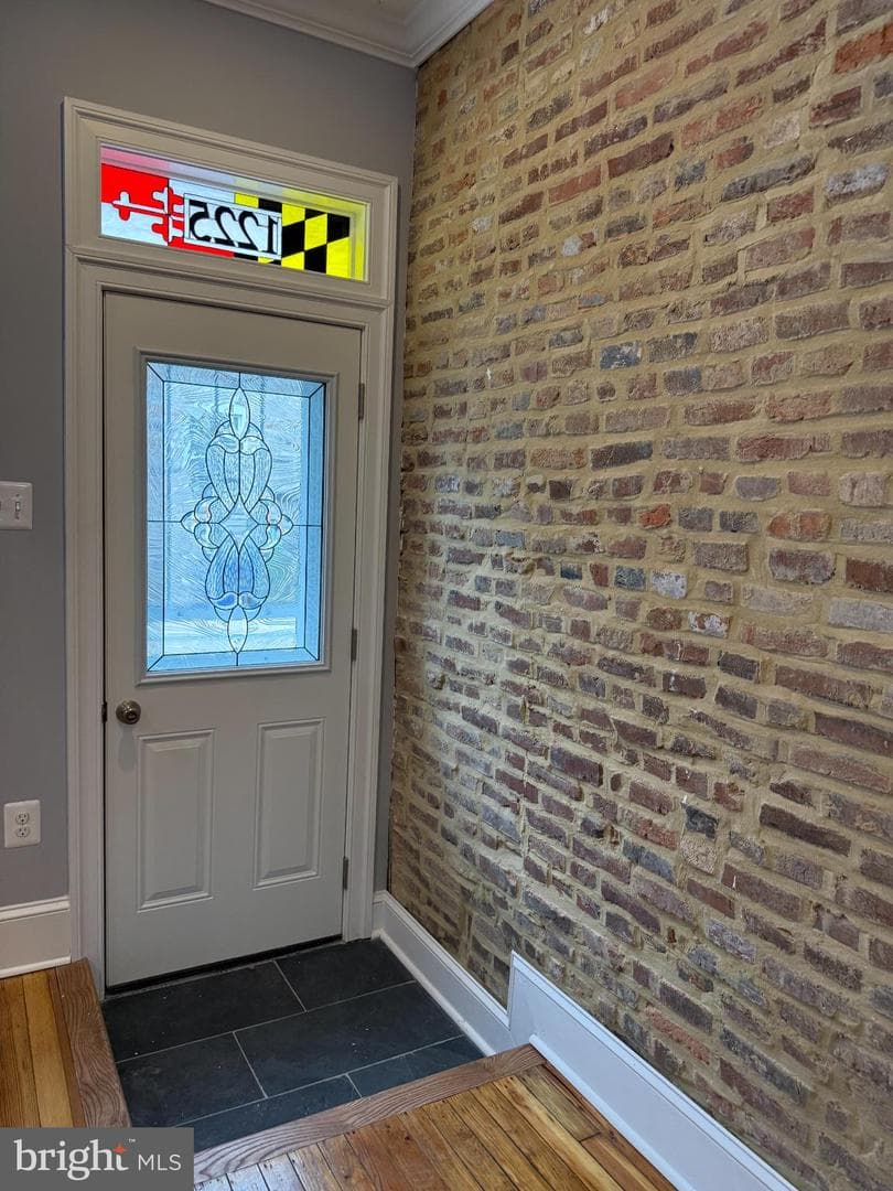 1225 Glyndon Avenue photo 4