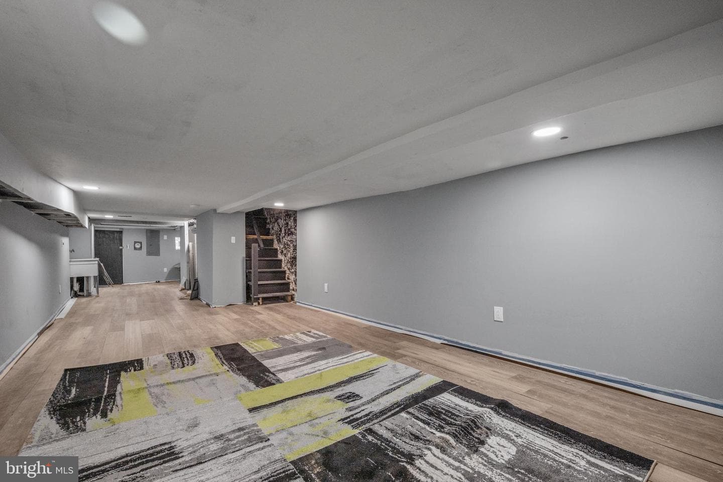 2525 W Lombard Street photo 19