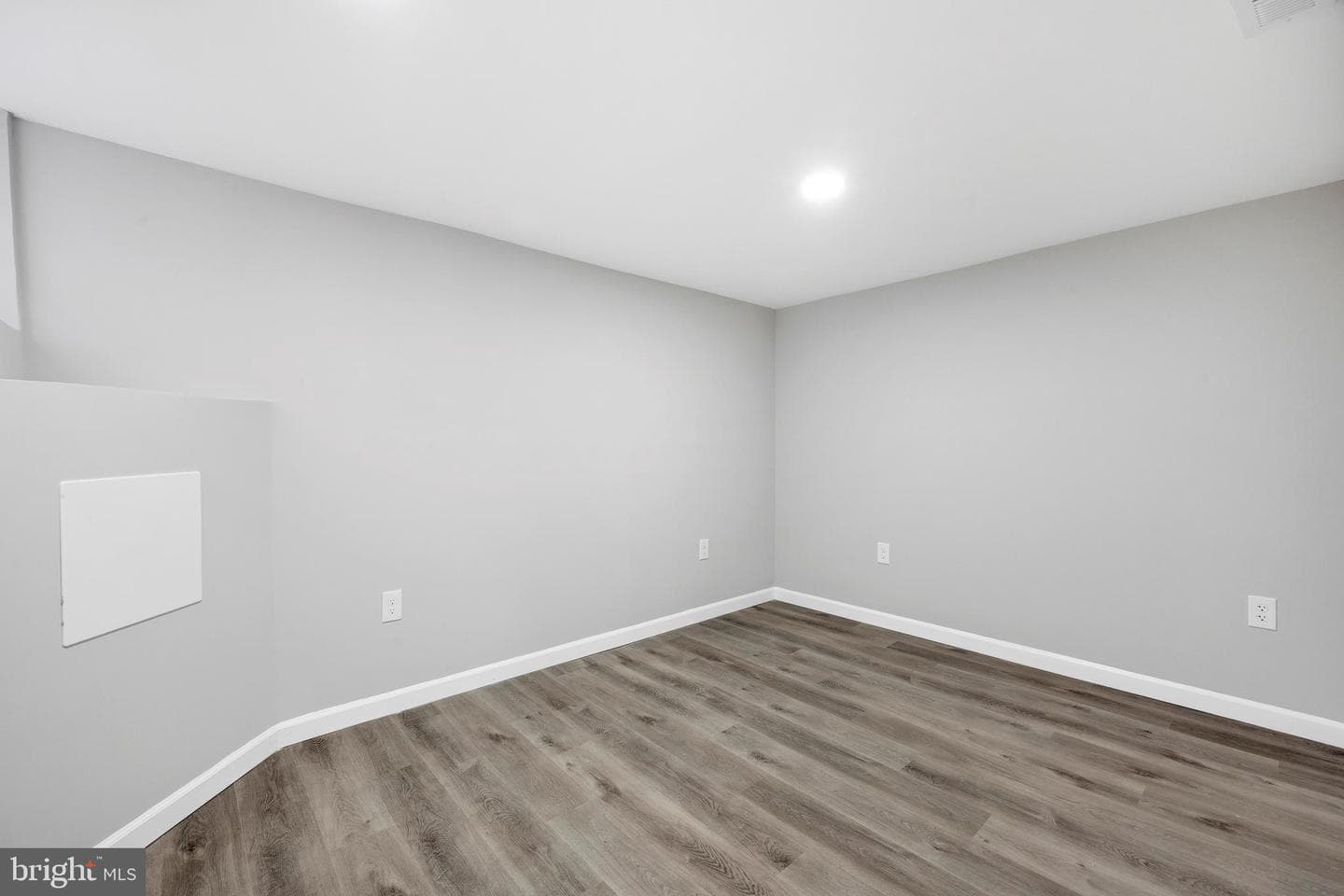 3214 Presstman photo 25