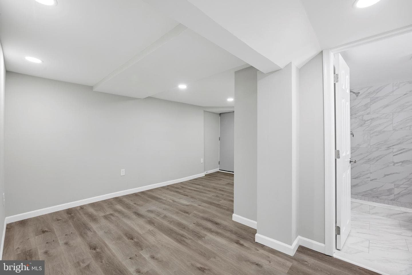 3214 Presstman photo 26