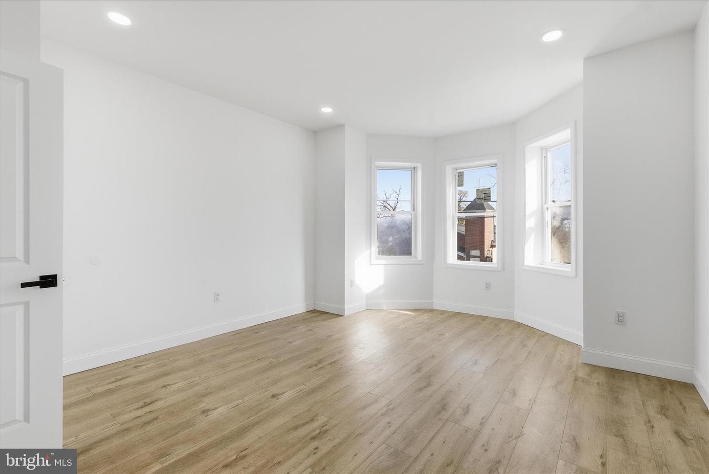 4668 Pimlico Road photo 11