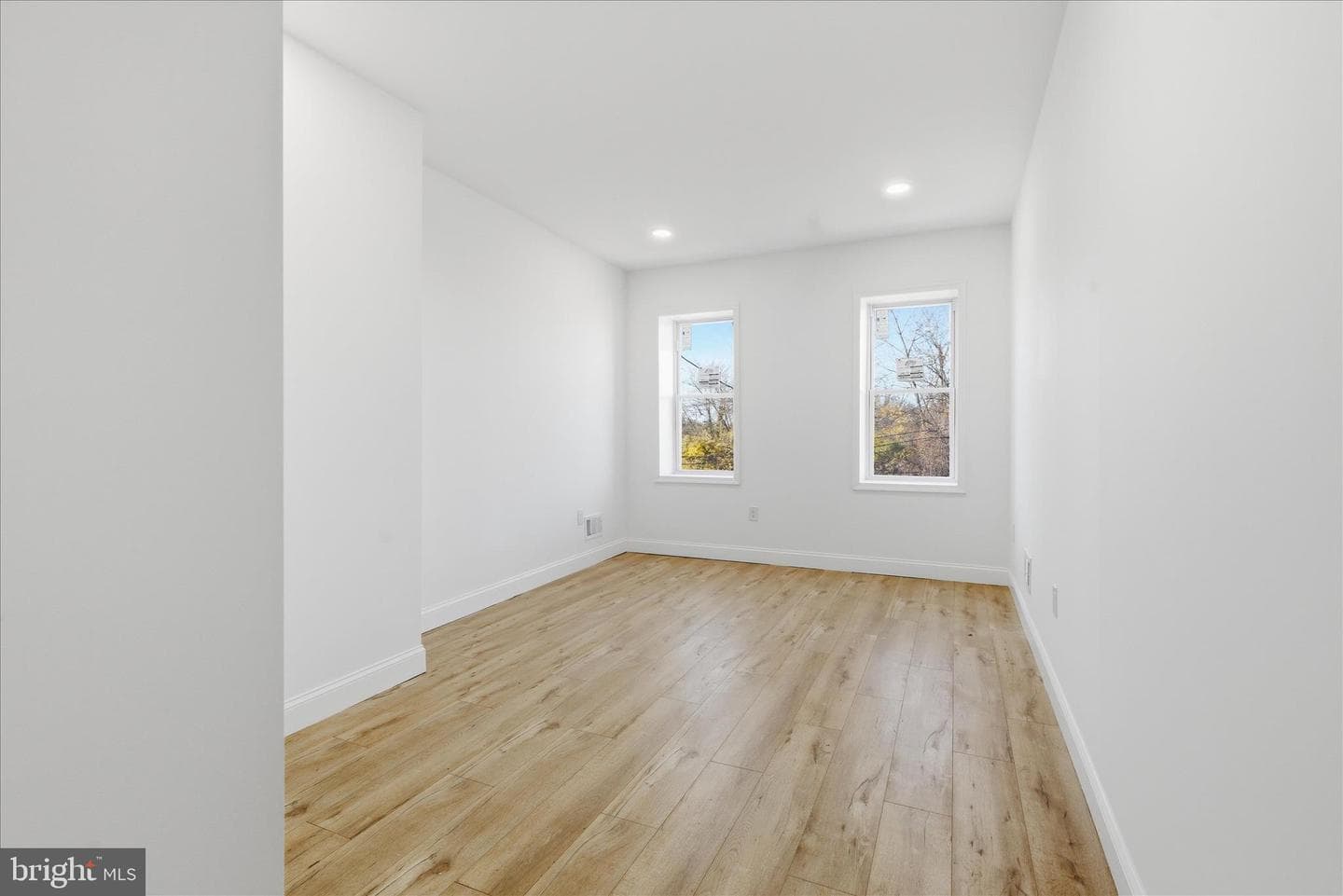4668 Pimlico Road photo 14