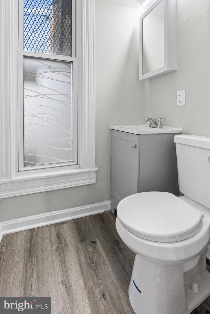 1807 E Federal Street photo 12