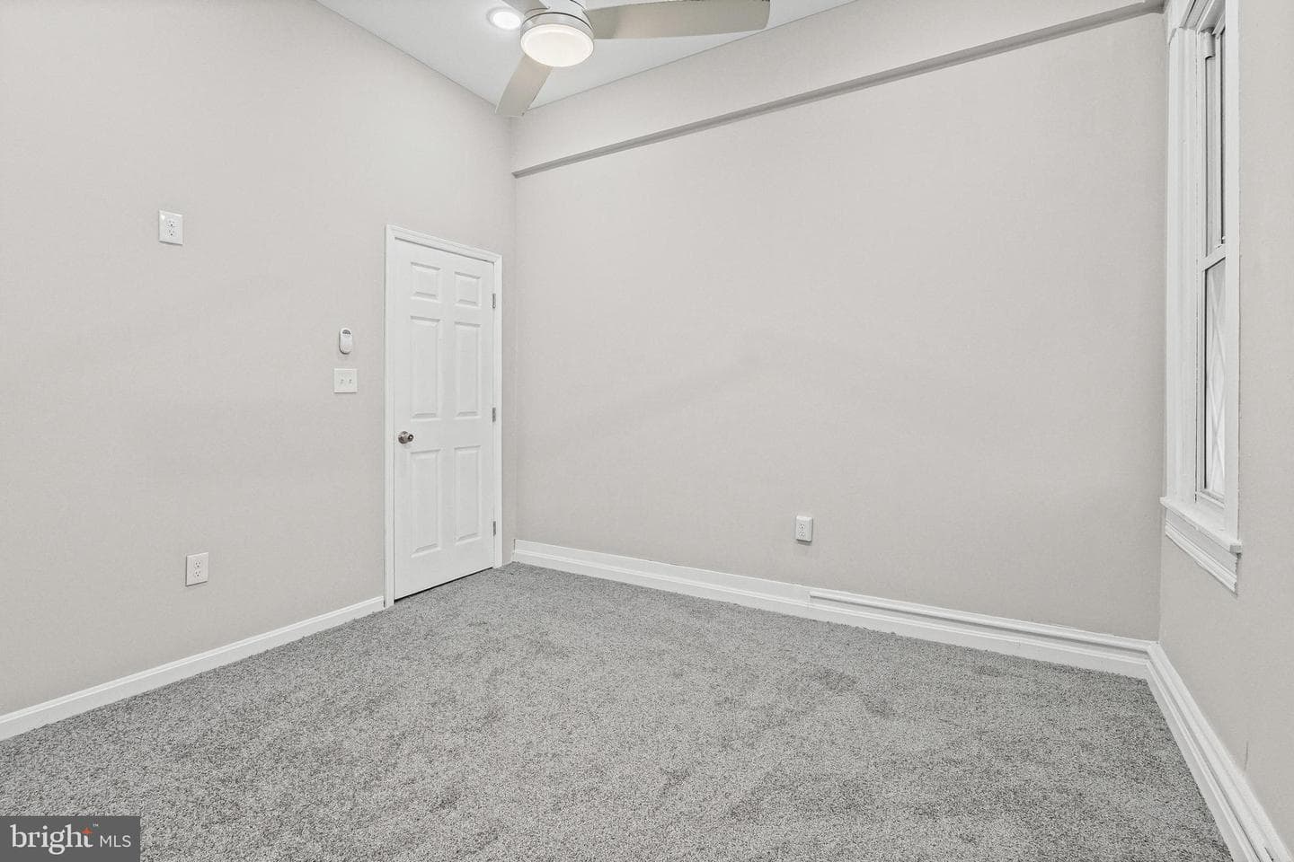 1807 E Federal Street photo 16