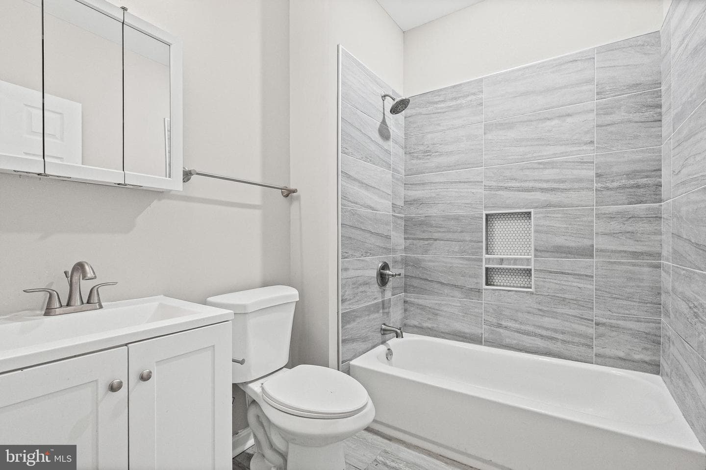 1807 E Federal Street photo 20