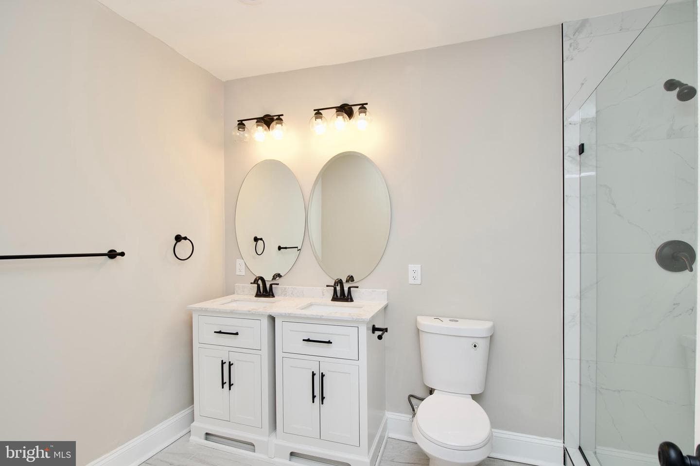 2208 Mount Royal Terrace photo 24