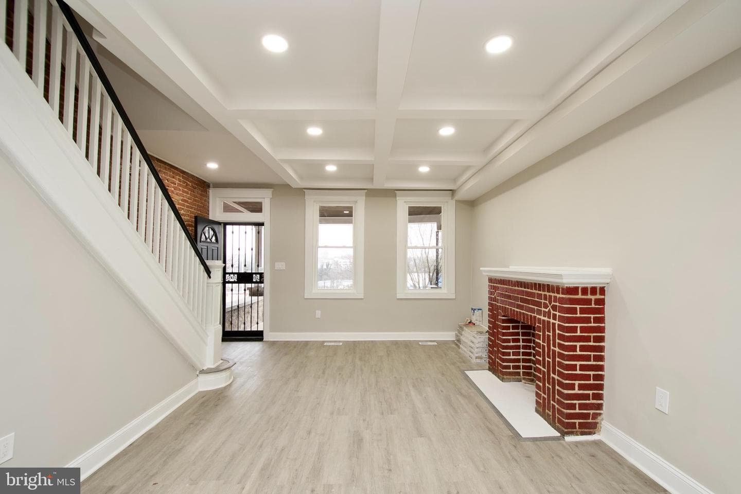 2208 Mount Royal Terrace photo 7