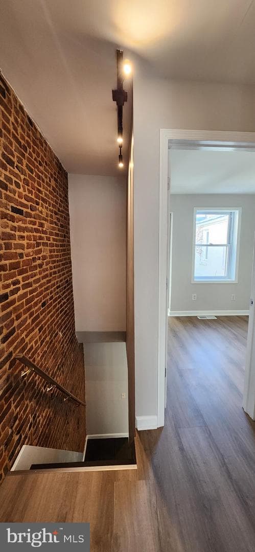 229 S Durham Street photo 7