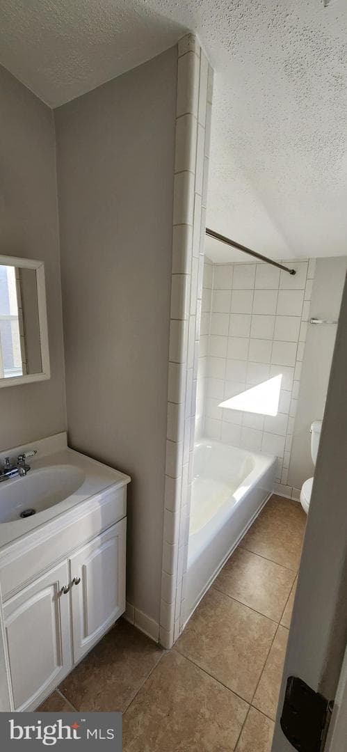 229 S Durham Street photo 9