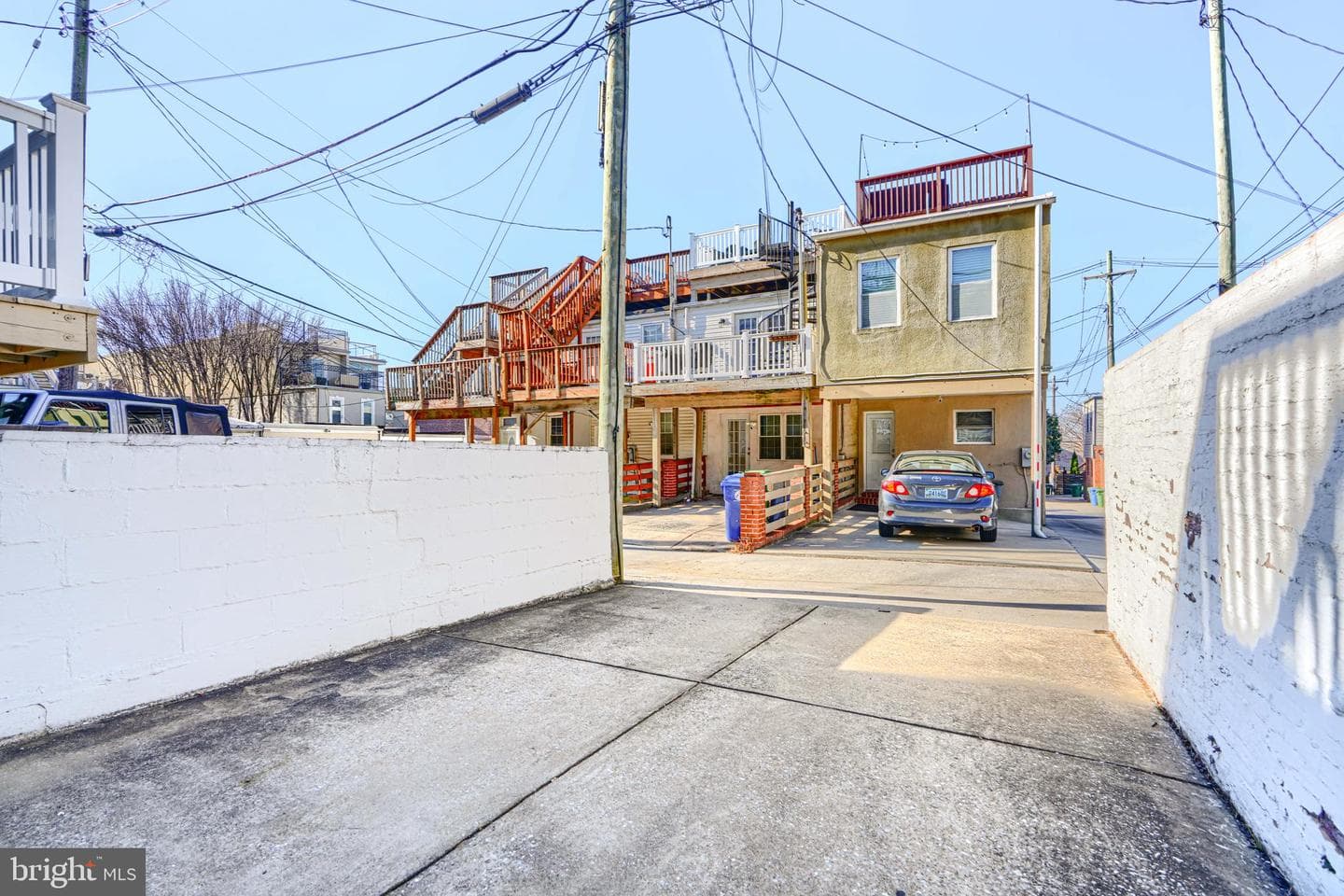 612 S Clinton Street S photo 34