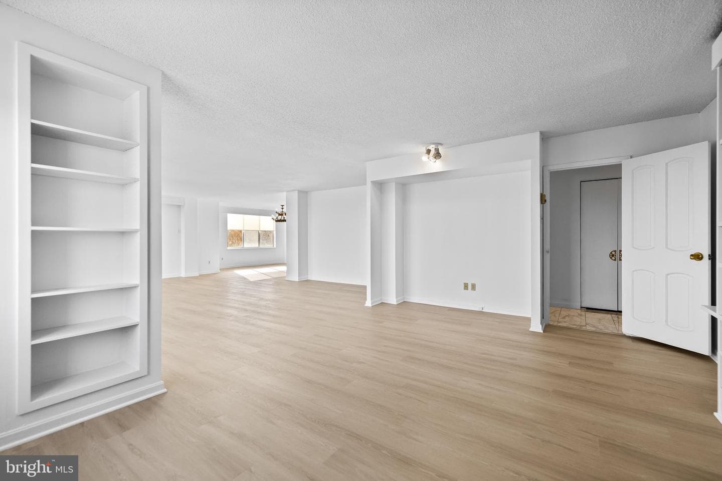 6210 Park Heights Avenue #604 photo 23