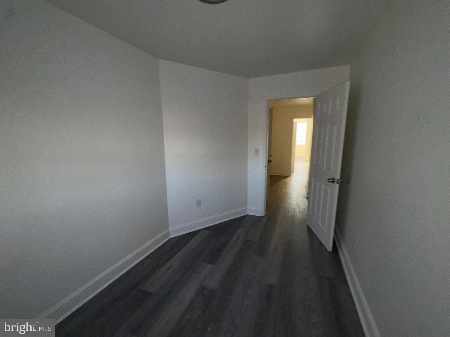 1517 N Fulton Avenue photo 17