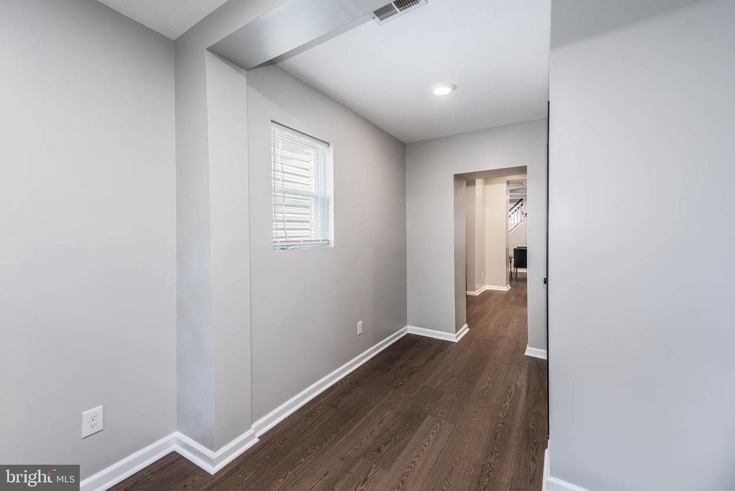 1715 E Oliver Street photo 10