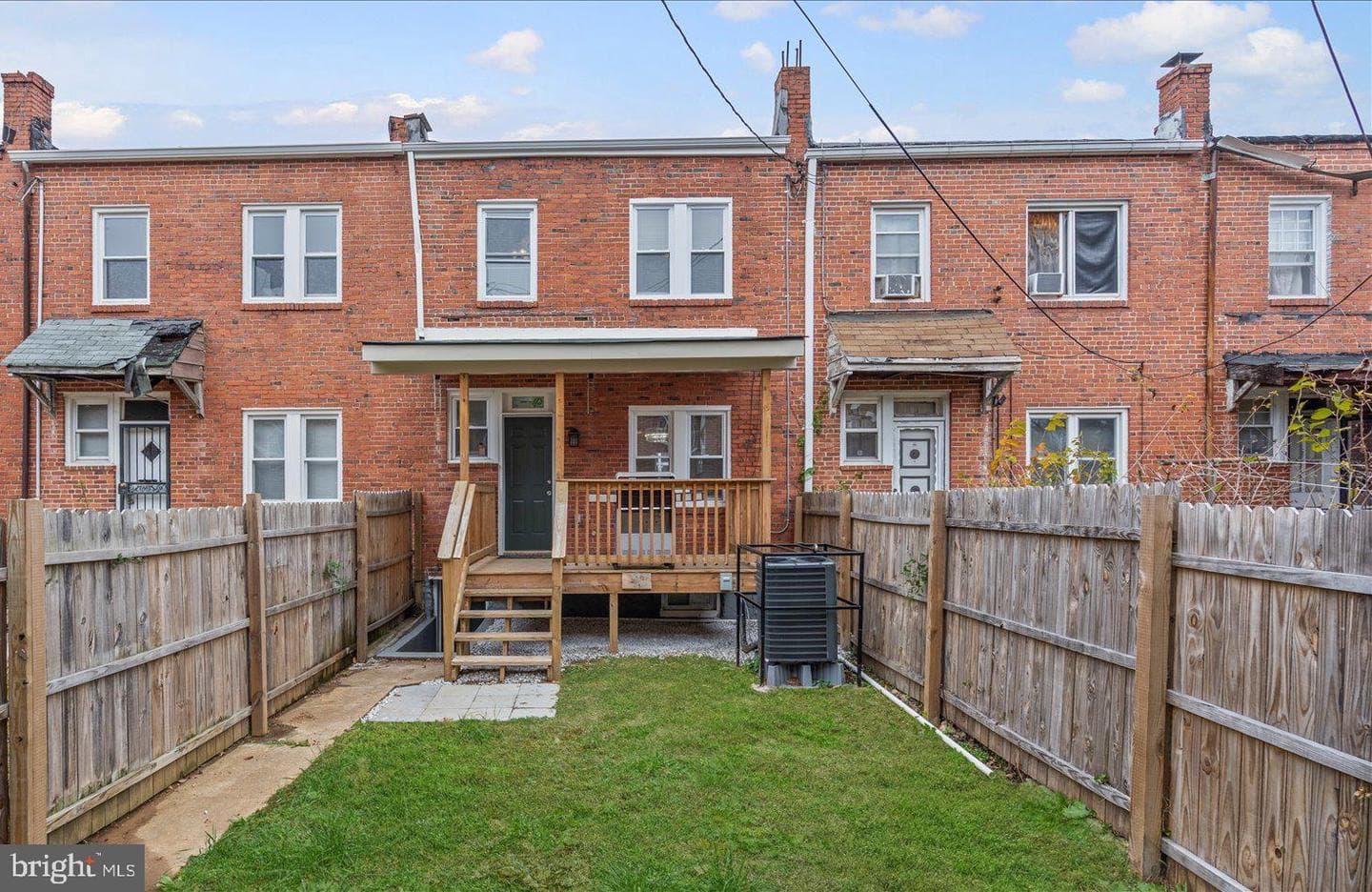 3223 Spaulding Avenue photo 37