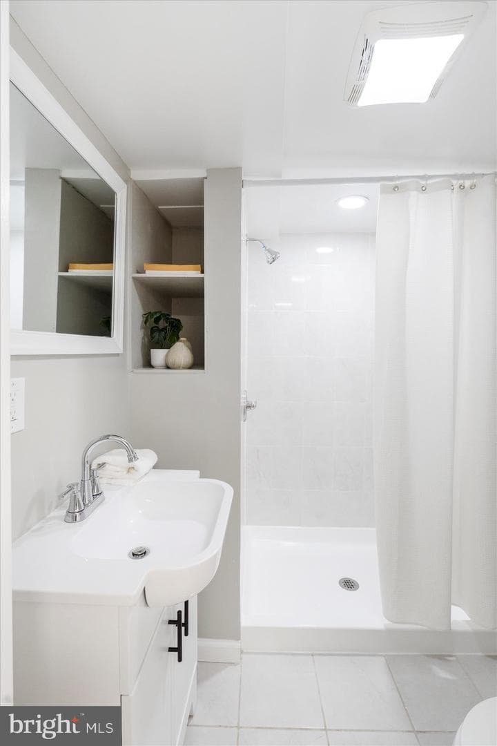 1324 Winston Avenue photo 31