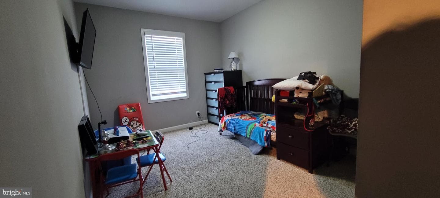 3927 Cedardale Road photo 20