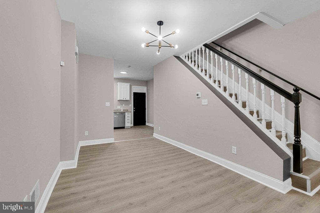 2576 W Baltimore Street W photo 6