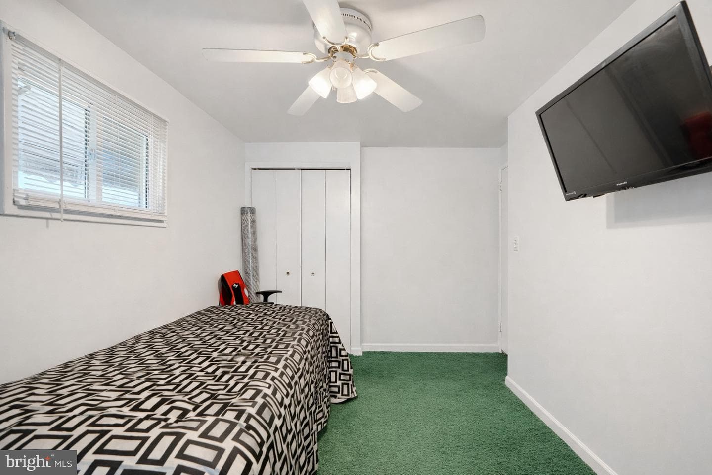 5552 Whitby Road photo 14