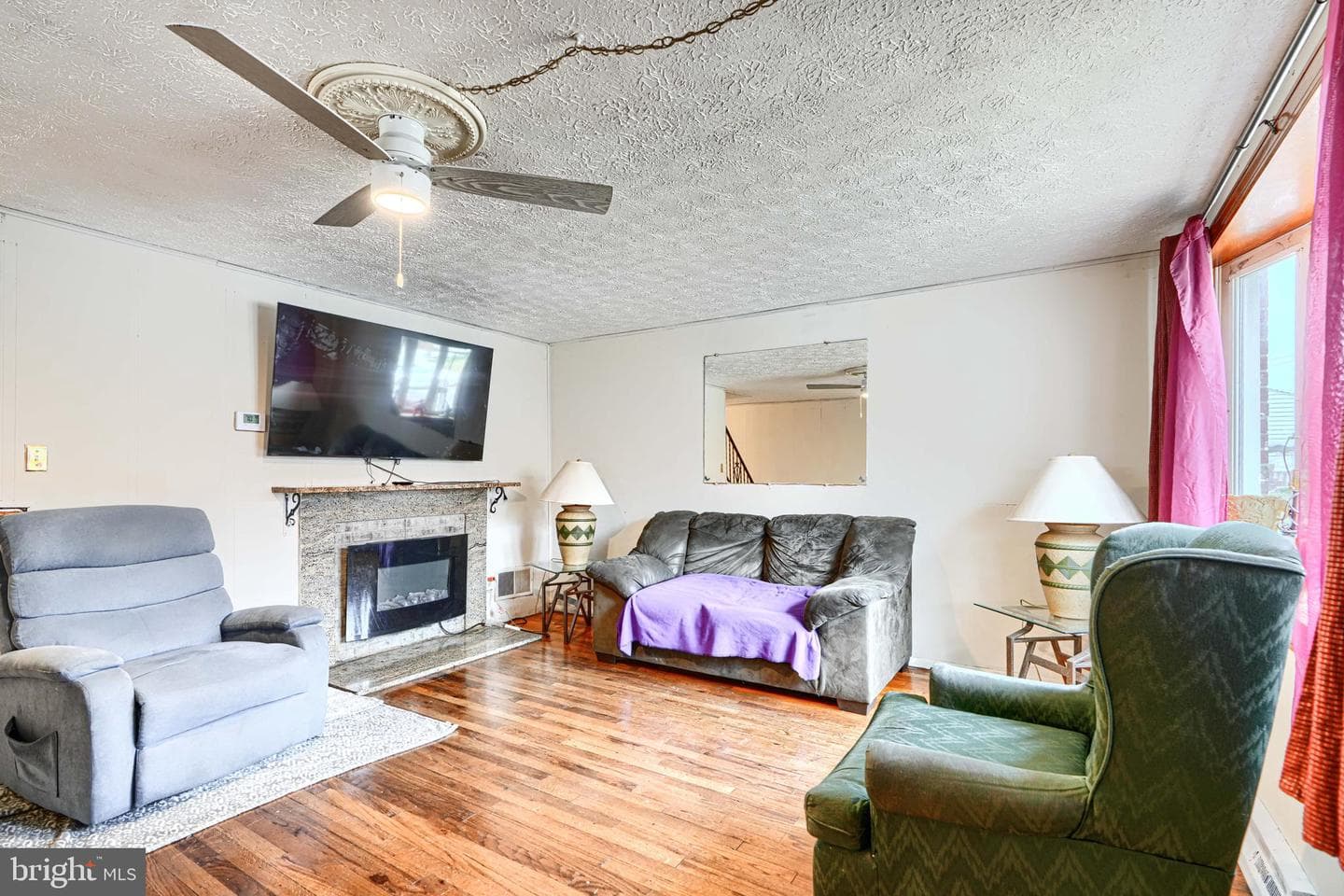 5552 Whitby Road photo 5