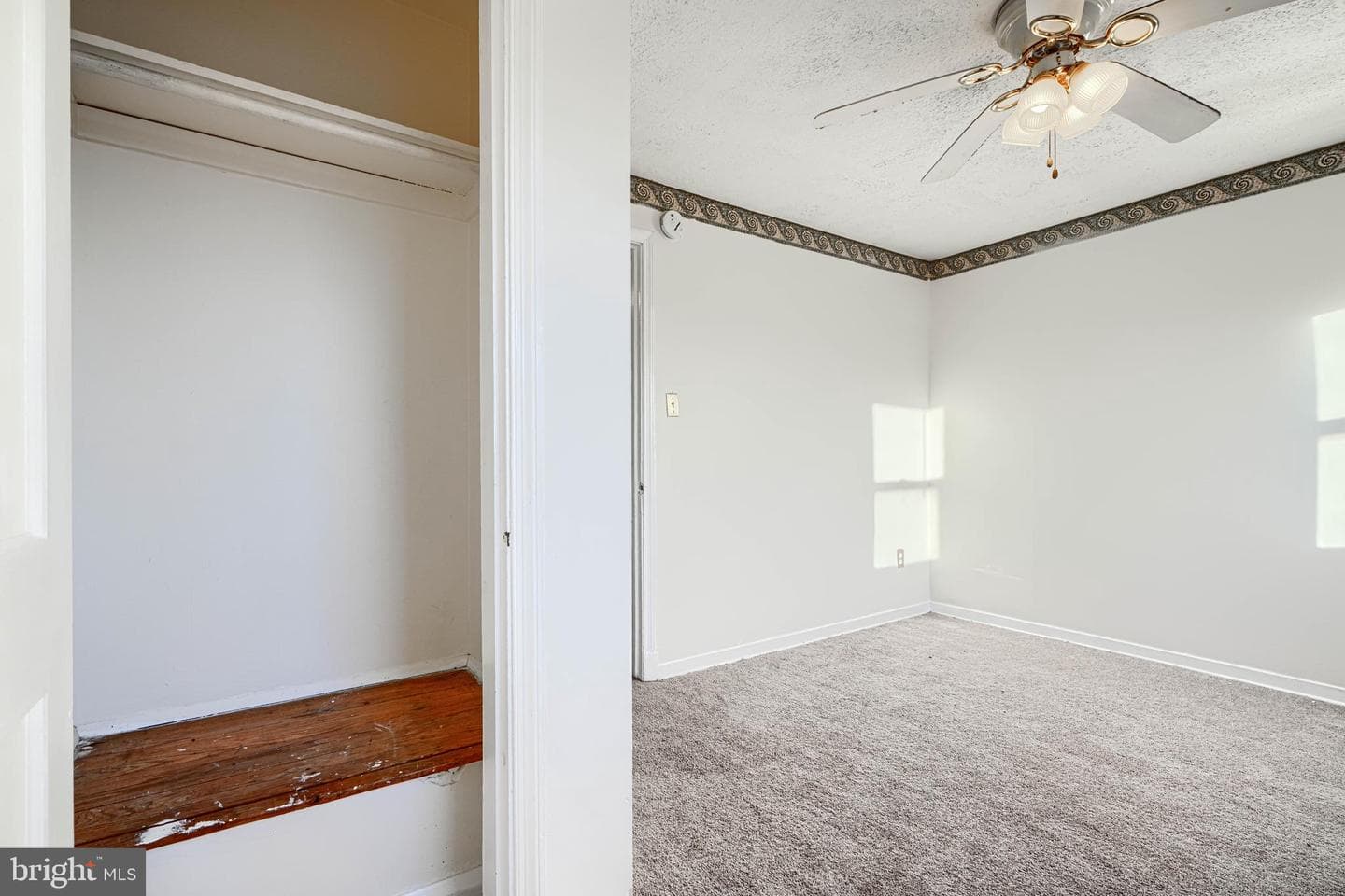 6302 Brown Avenue photo 16