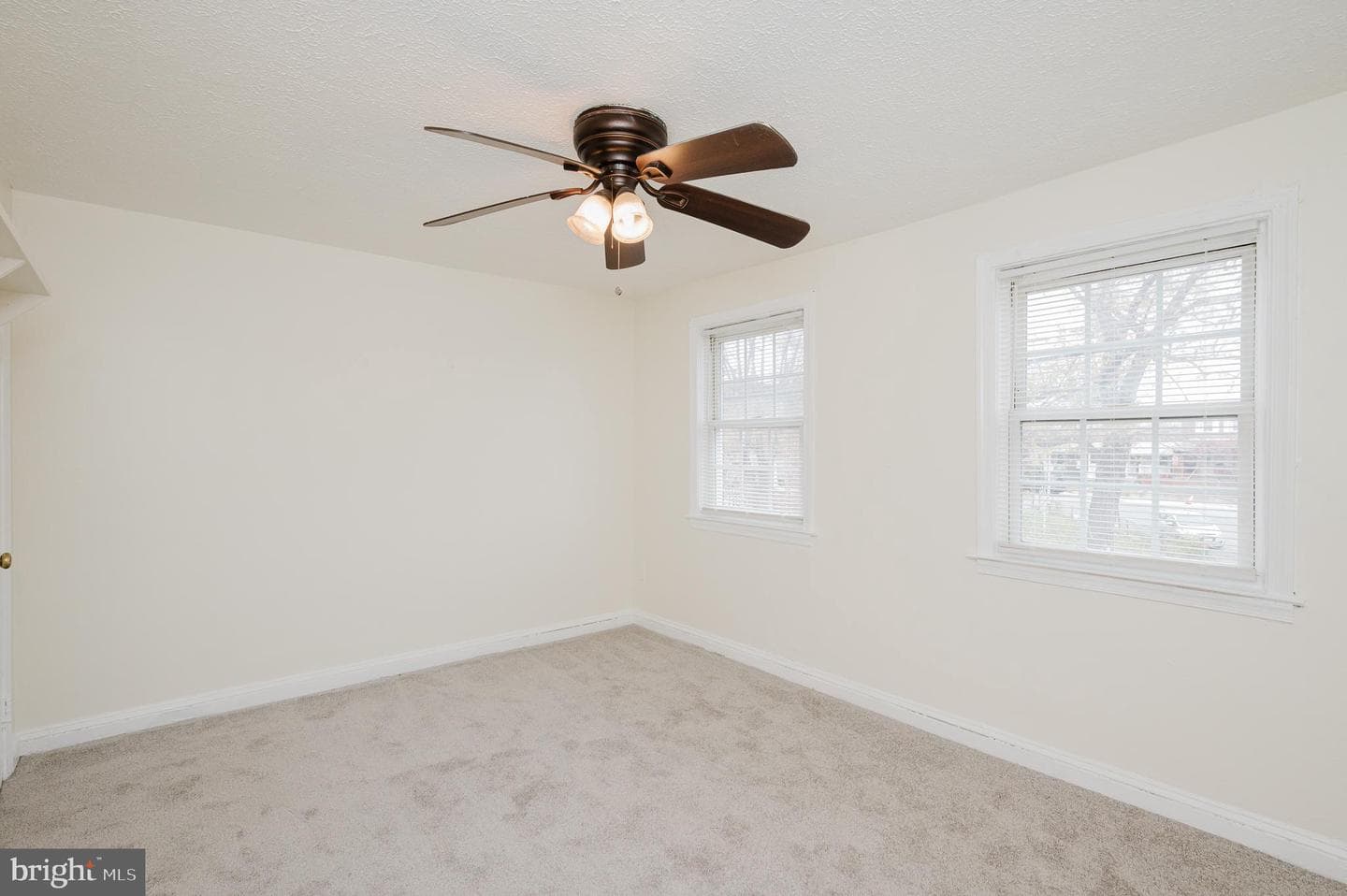 6320 Brown Avenue photo 13