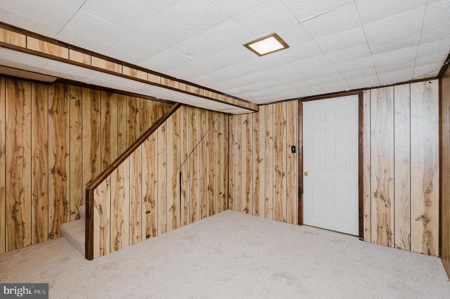 6321 Brown Avenue photo 18