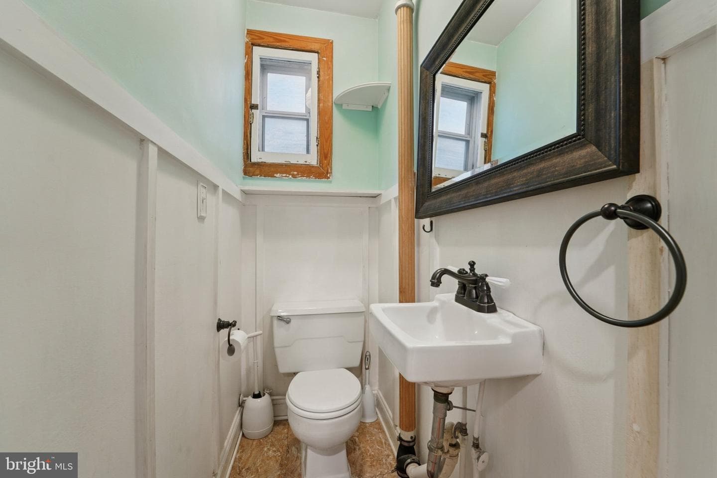 3929 Hudson Street photo 25