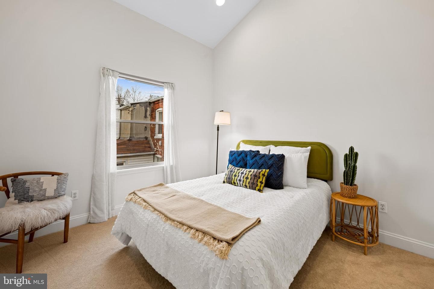 318 W 28th Street photo 15