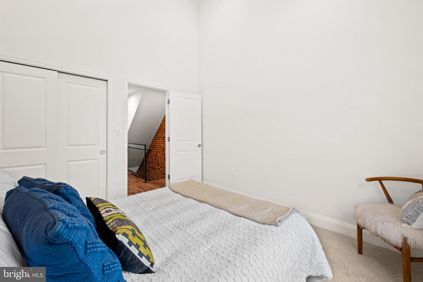 318 W 28th Street photo 17