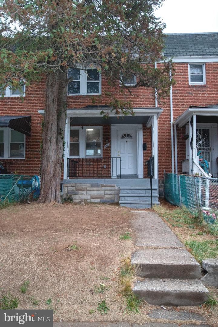 5329 Cordelia Avenue photo 1