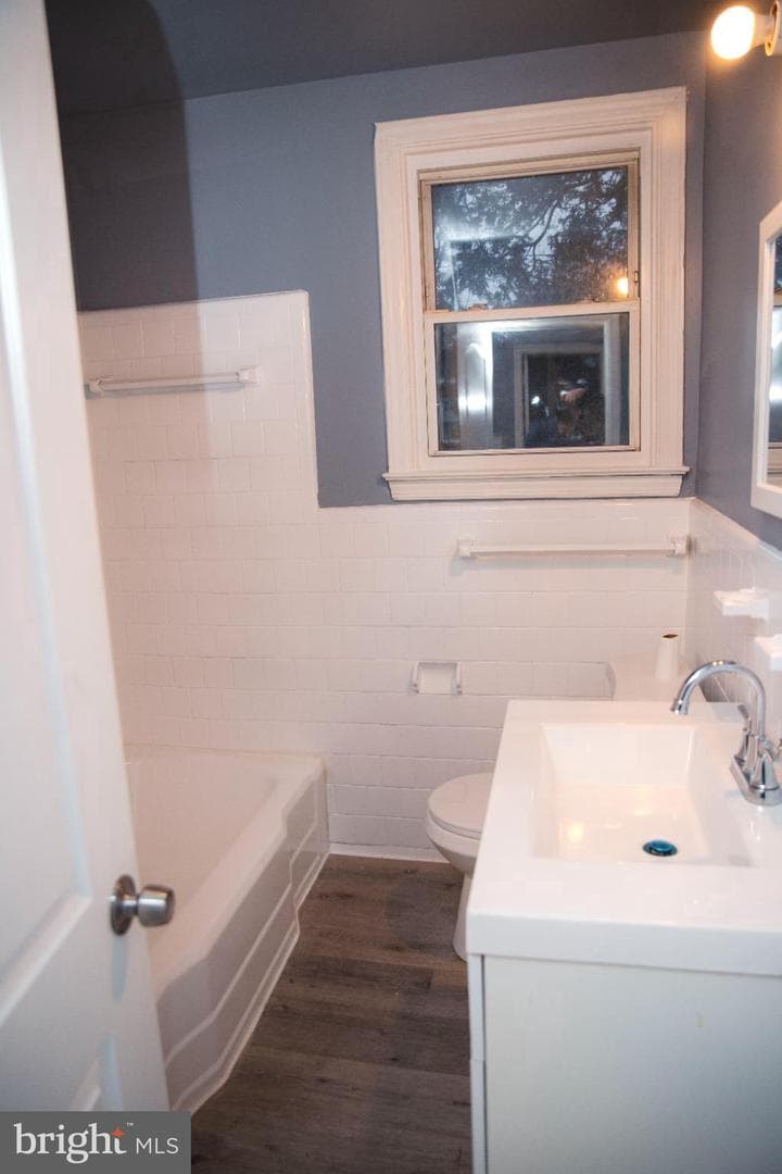 5329 Cordelia Avenue photo 12