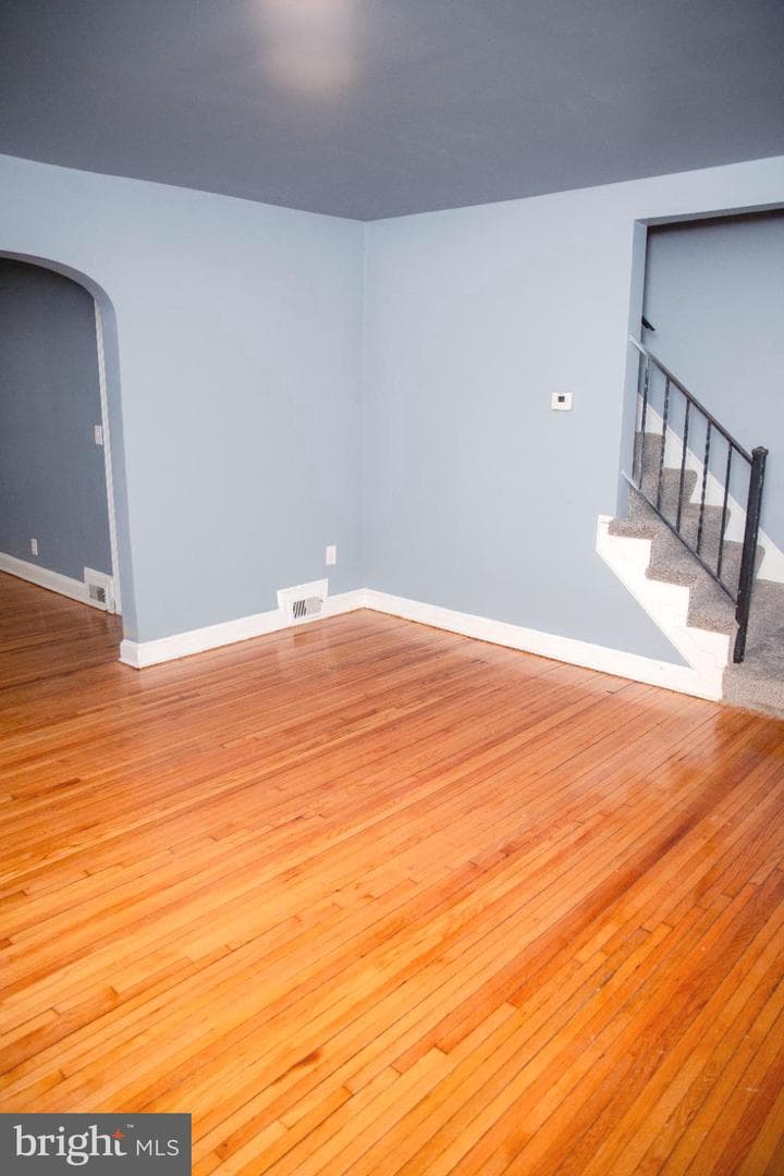 5329 Cordelia Avenue photo 3