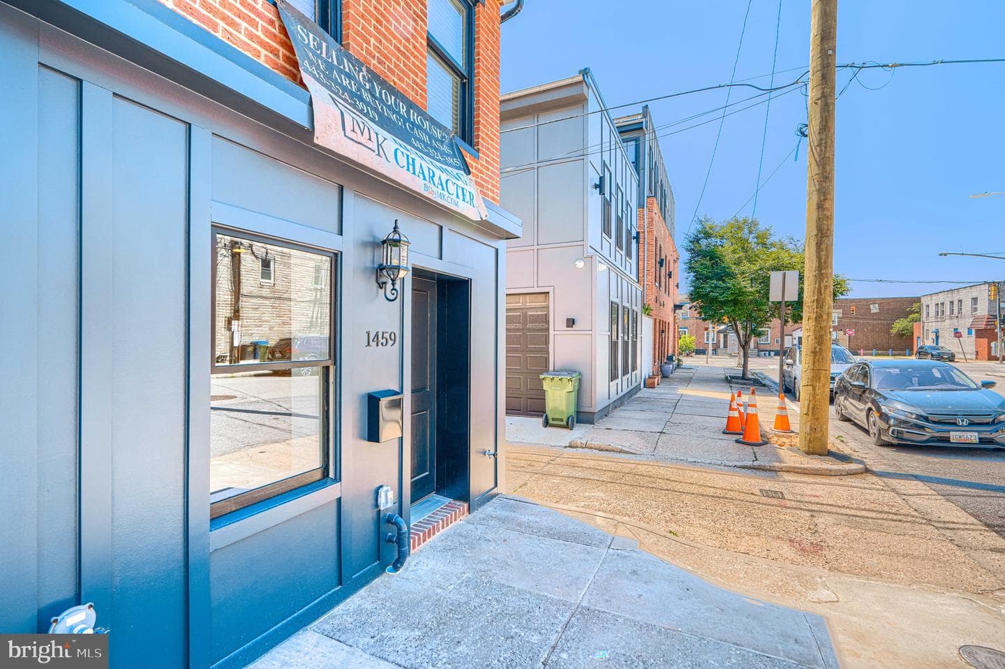 1459 Hull Street photo 3