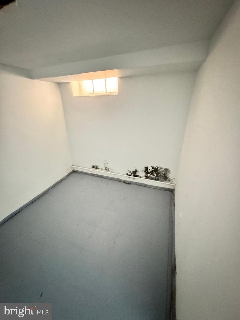 2624 Mura Street photo 10