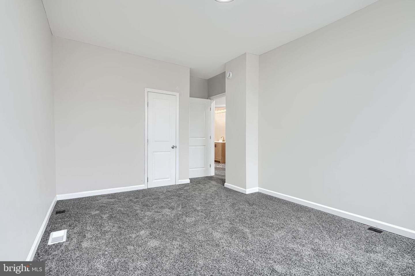 1029 N Bentalou Street photo 27