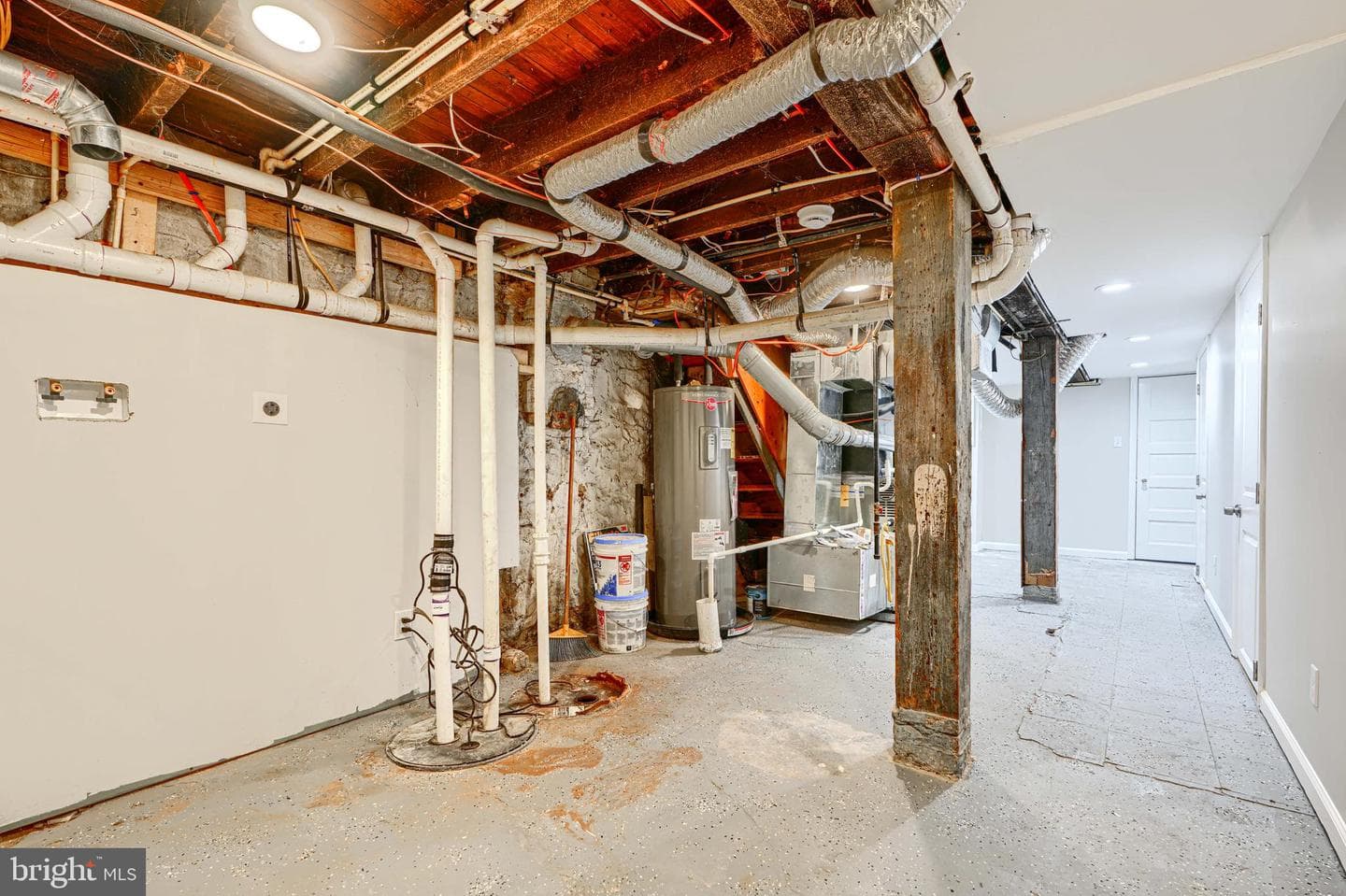 1029 N Bentalou Street photo 46