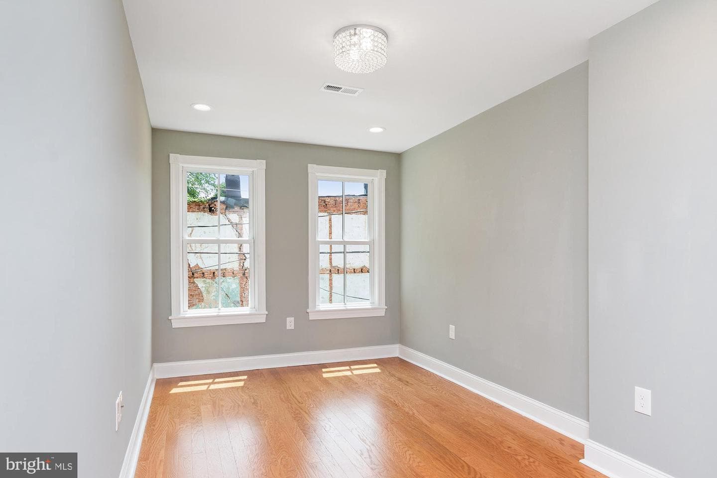 1429 E Federal Street, Baltimore