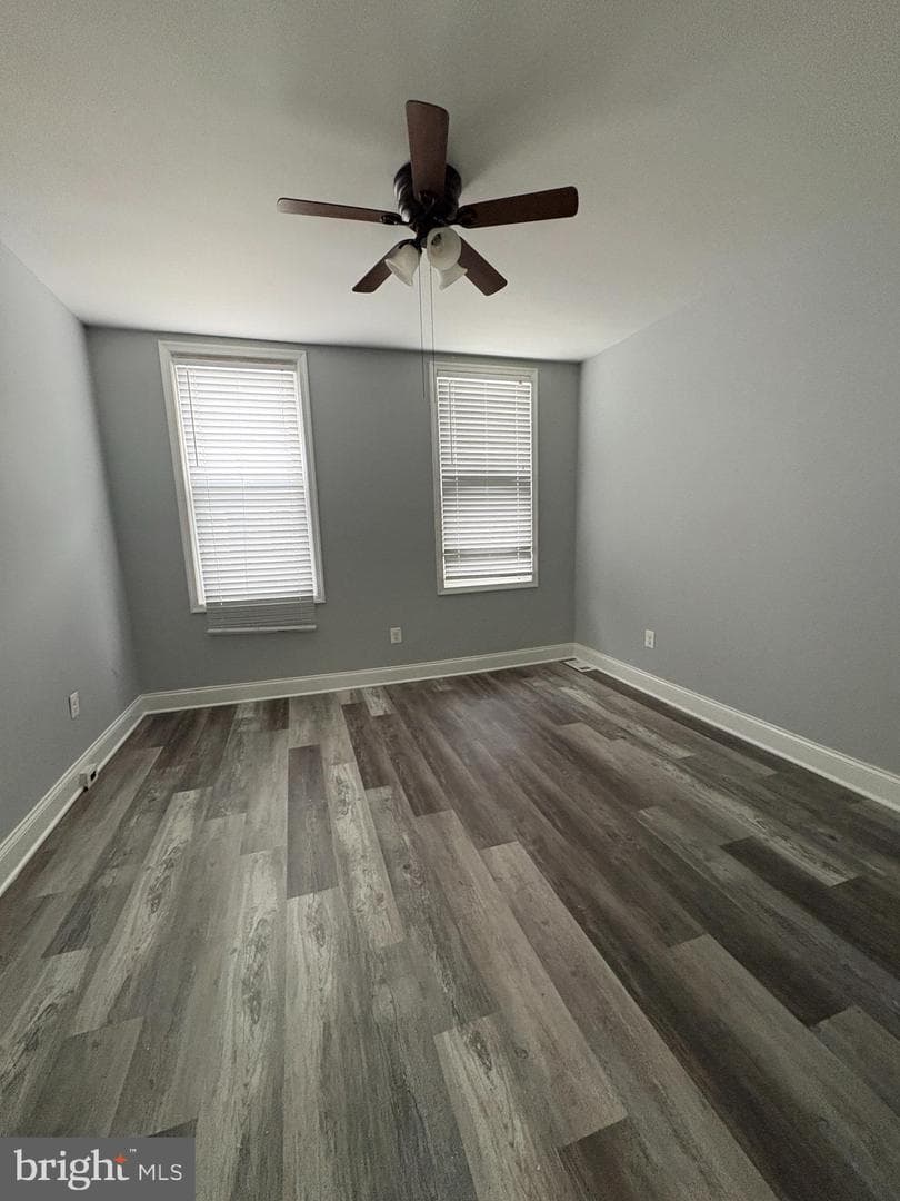3413 Noble Street photo 14
